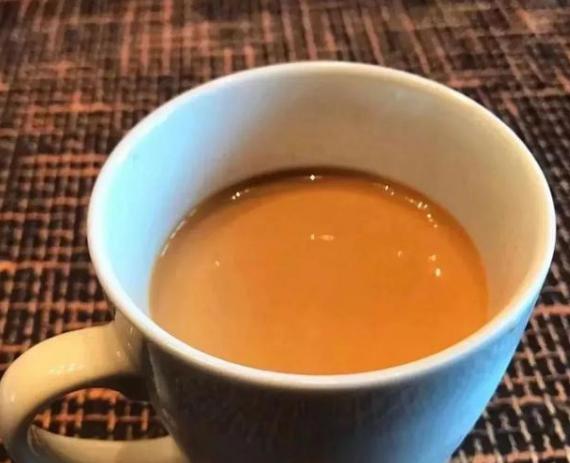 烏魯木齊買(mǎi)土特產(chǎn)攻略不可錯(cuò)過(guò)4種新疆特產(chǎn),不知道你嘗過(guò)哪幾種